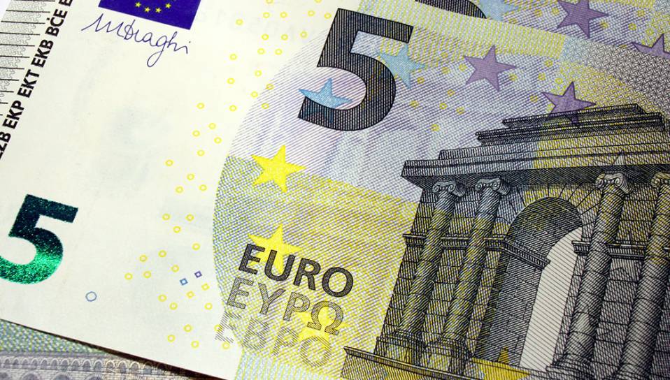 5-euro-bank-note