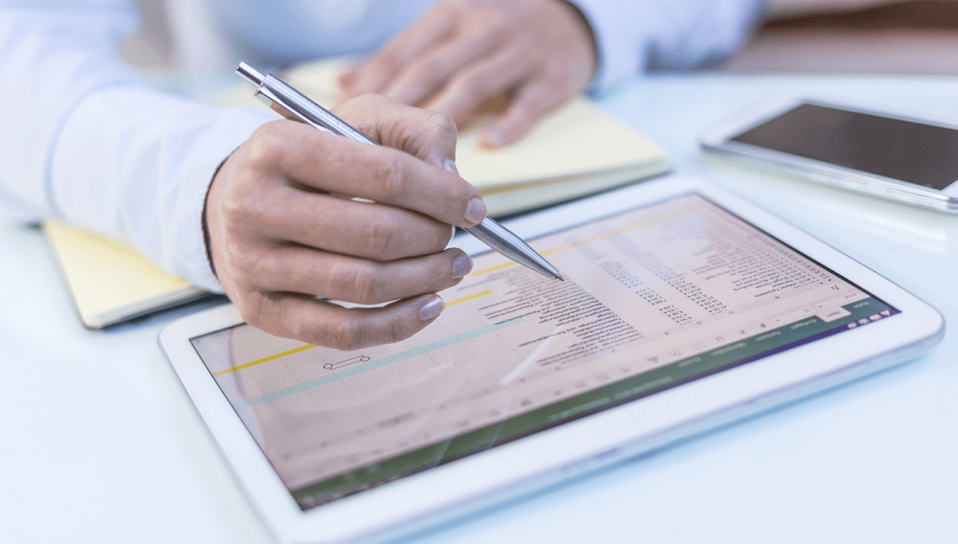 Financement des TPE-PME-ETI au vert : guides pour accompagner votre financement Financement des TPE-PME-ETI au vert : guides pour accompagner votre financement
