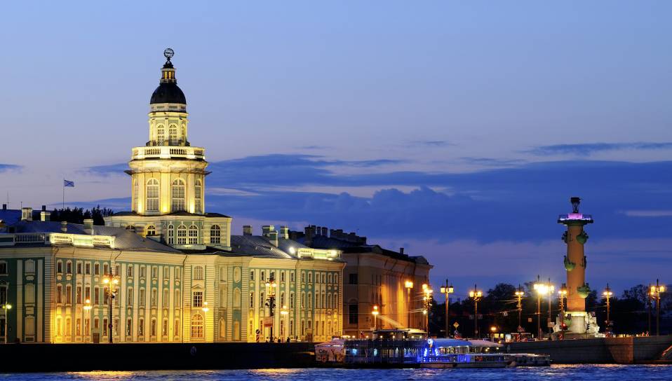 Délégation du MEDEF au Forum de Saint-Pétersbourg à l’occasion de la visite officielle du Président de la République en Russie Saint-Pétersbourg Russie