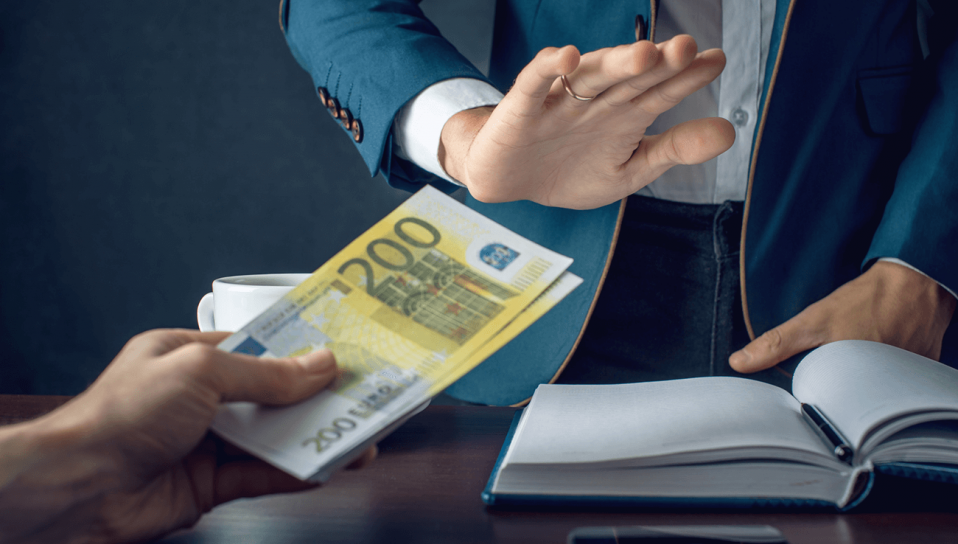 Corruption argent Lutte contre la corruption: rôle de l'AFA et sanctions