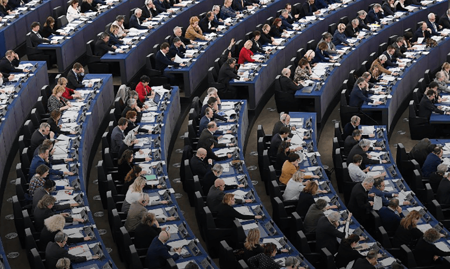 Parlement européen Accord UE-Etats-Unis : premier feu vert du Parlement européen pour des discussions commerciales